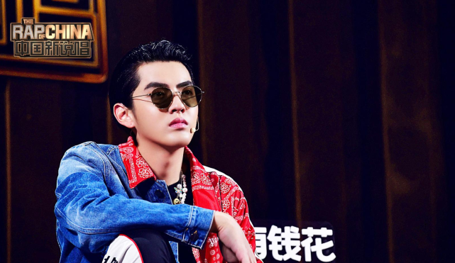 中国新说唱:吴亦凡被选手当面diss,用freestyle霸气回怼