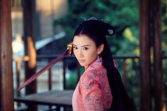 郭襄|神雕中，郭襄为何出家为尼？原来耶律齐投降了蒙古，杨过娶了郭芙