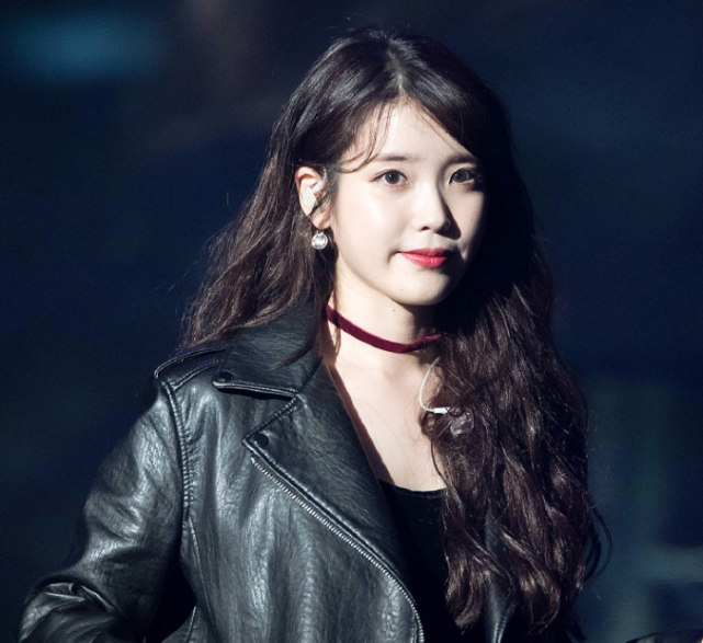iu穿上皮衣是有多好看花容月貌绝代佳人