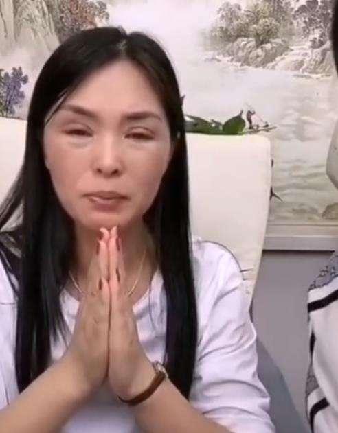 宏楠|22岁著名网红宏楠去世，揭开了他母亲和女友的最后一块遮羞布！