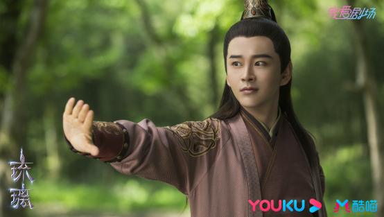 黄宥明《琉璃》痴情虐恋收官 变身《长安诺》玩世不恭世子