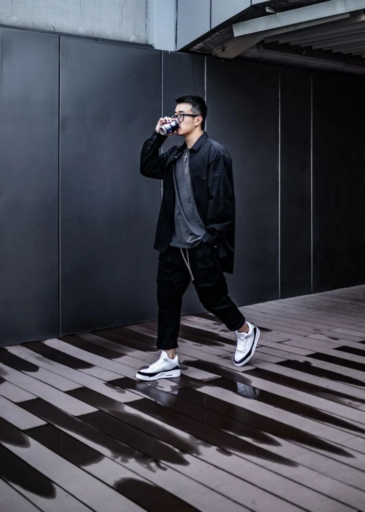 等了6年的藤原浩闪电aj3明天发售小编开箱上脚抢先看