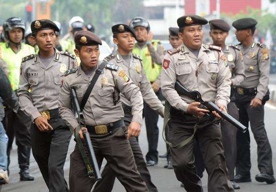 印度尼西亚警察服装图片