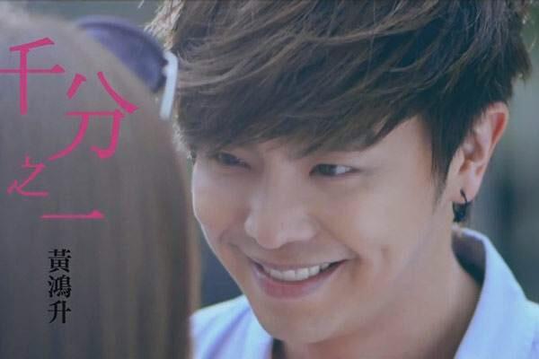 杨丞琳|杨丞琳初恋，娱乐百分百前主持，罗志祥前兄弟，小鬼黄鸿升浴室滑倒撞头去世