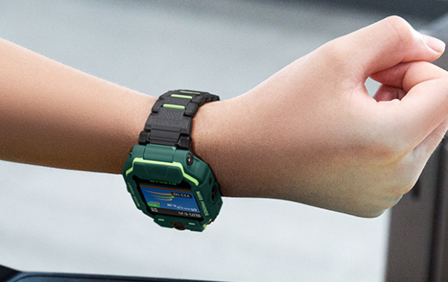 儿童电话手表价格直逼iwatch 广告扭曲小学生价值观 腾讯网