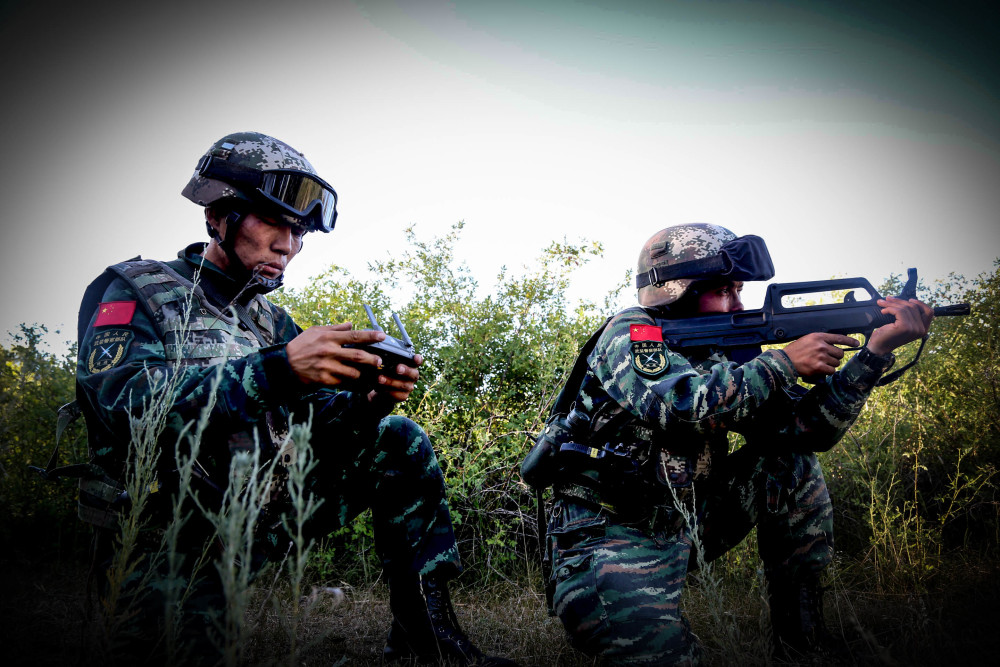 看不够武警特战训练大片张张都精彩