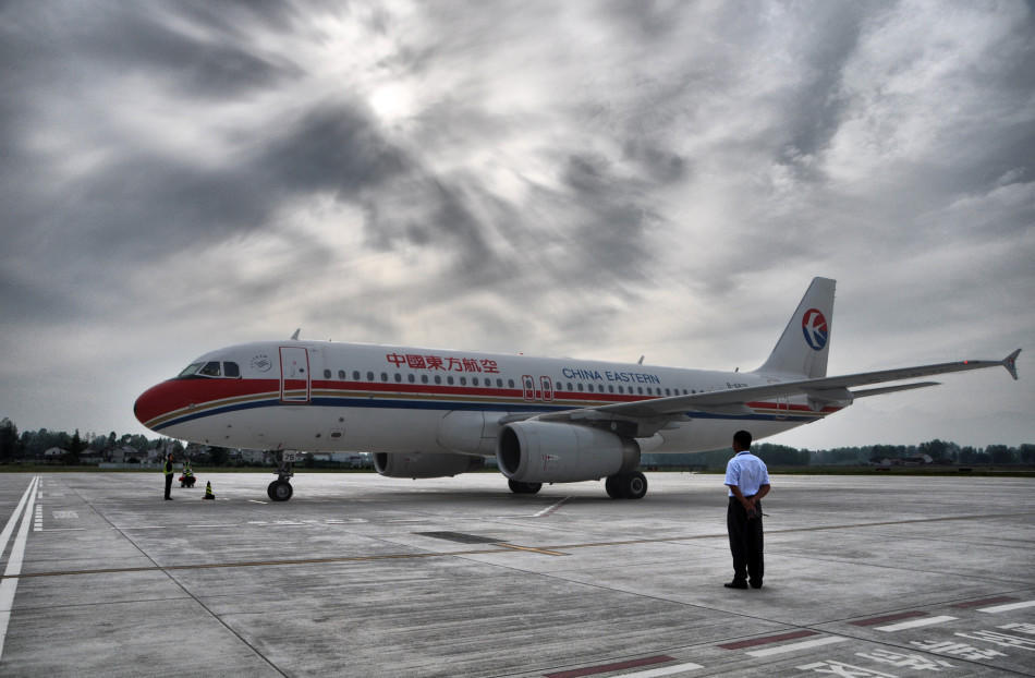 事发汉中城固机场男子携带8发实弹准备登机