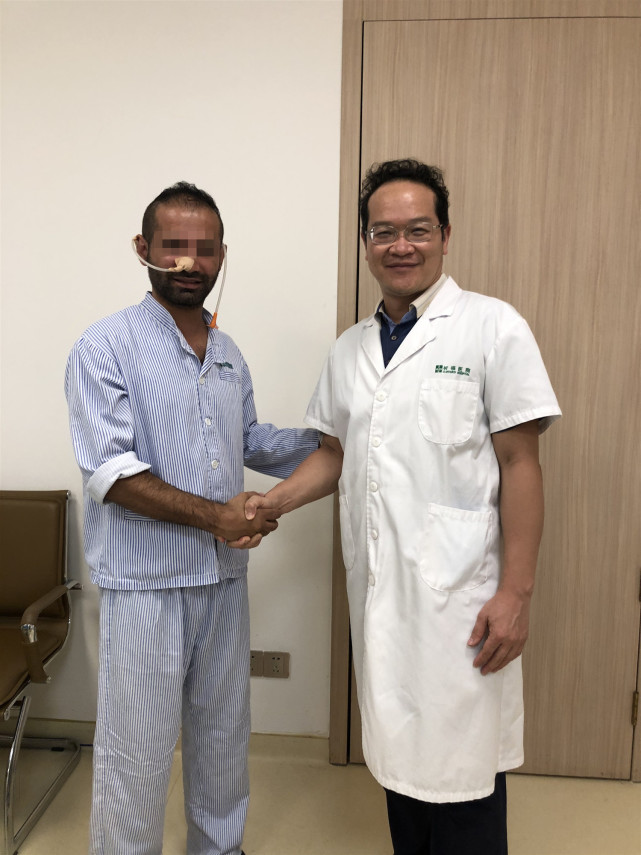 也门籍男子18年前手枪走火子弹射入颈,广州医生成功"拆弹"解困扰_腾讯