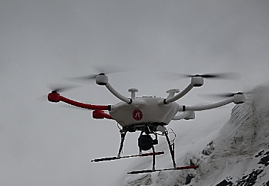 "云雀"自主科考无人机