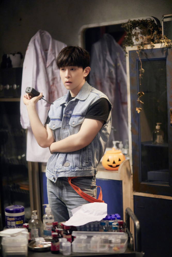 怎么处理校园暴力?邓伦的方法很阳光,但是张若昀说得最正确