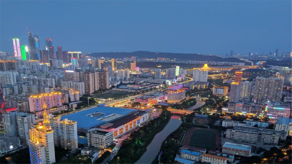 上海高楼排行_2021年,中国城市高楼排名,深圳最多,上海最高