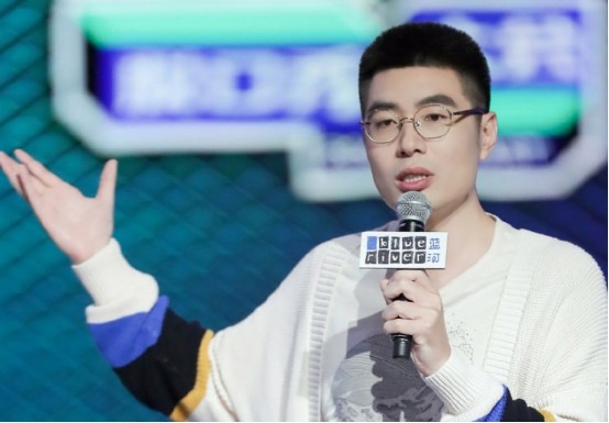 在脱口秀大会3第八期中周奇墨的复活是在意料之外