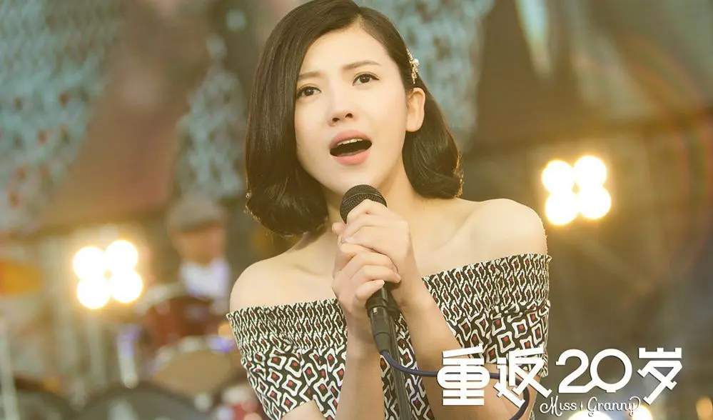 杨子姗|杨子姗以歌手身份出道，曾是孙楠徒弟，签约赵薇多年一直不温不火