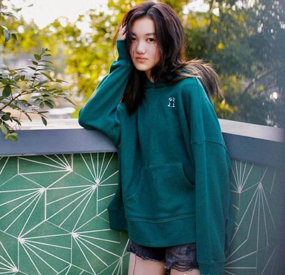 上帝吻过她的脸,李嫣高清正脸首度曝光,嘴唇伤疤修复完美