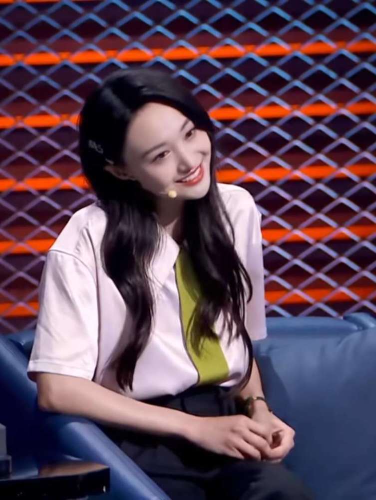 郑爽脱口秀大会上解释爽言爽语