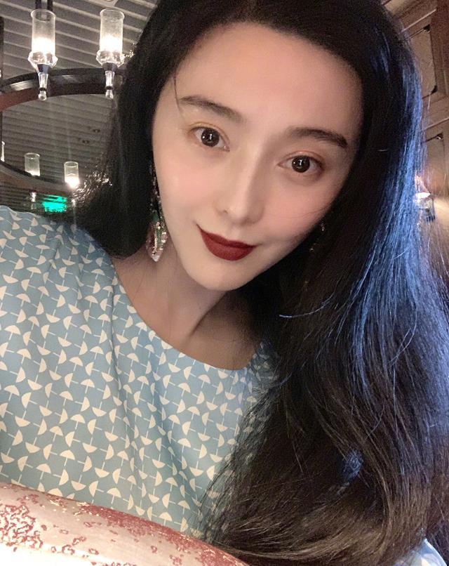 范冰冰|范冰冰生日半夜晒自拍，39岁颜值怎么样？与当年对比明星祝福少太多