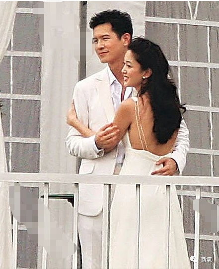 公司的市场策略及经营分析员,在和郭惠光结婚后便放弃了原来的工作