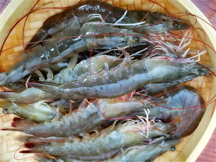 大厨:方法不对,难怪虾肉老,腥味重