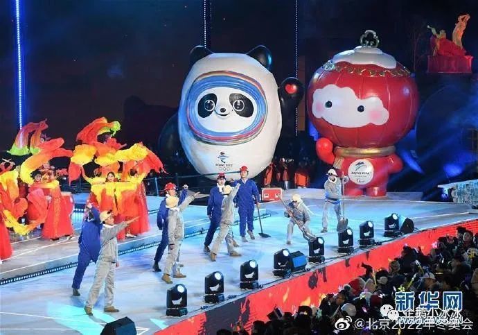 北京冬奥会|这俩刚满周岁的小家伙，已经是冬奥老员工了……