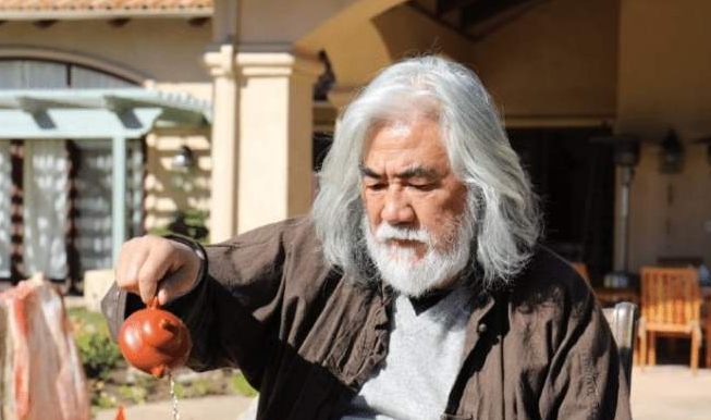 张纪中|娶小30岁助理、69岁再当父亲，娱乐圈“宝刀不老”又易主？