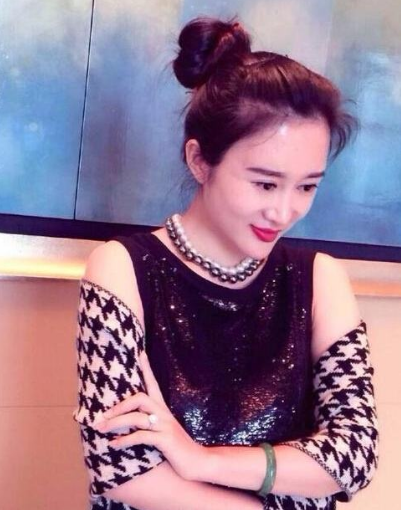 张纪中|娶小30岁助理、69岁再当父亲，娱乐圈“宝刀不老”又易主？