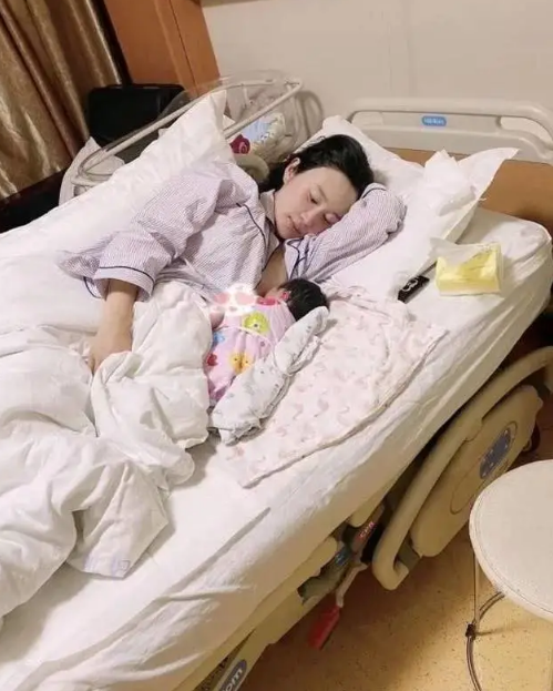 张纪中|娶小30岁助理、69岁再当父亲，娱乐圈“宝刀不老”又易主？