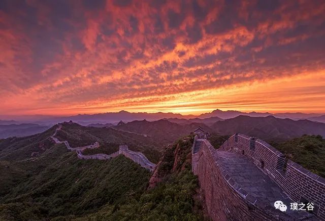 黄花城长城|用光影艺术记录长城之美的万里行者