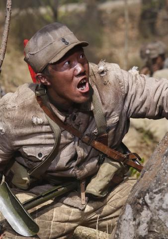 田昊在《二炮手》中饰演的马大嘴就是一个特别出彩的角色,尤其是他