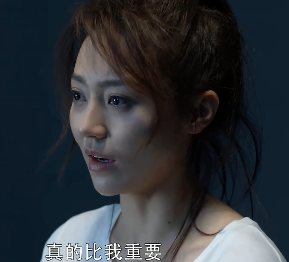 重启2你真以为焦老板打死了哑女看清特写加上小花伏笔真相了