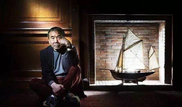 村上春树|村上春树：父亲是侵华士兵，用军刀砍下战俘人头，20年了我没见他