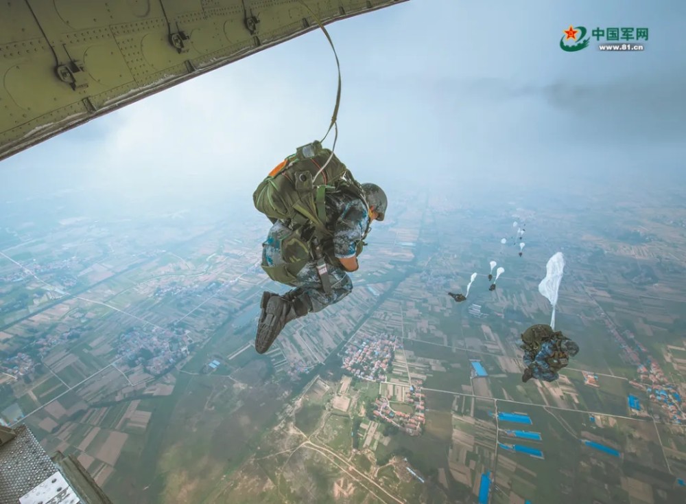 中国空降兵生日快乐