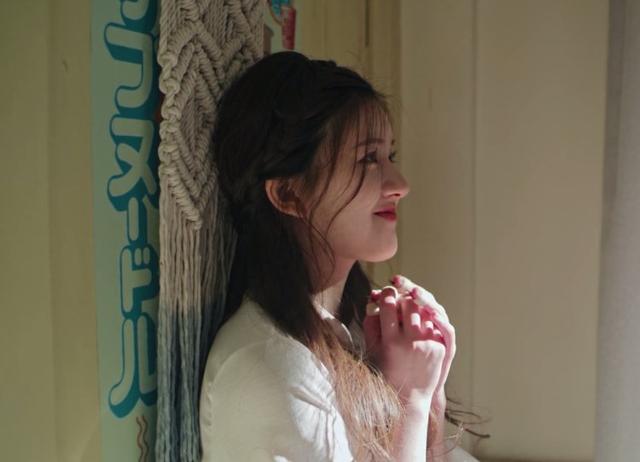 赵露思|赵露思新剧开播，预告即精华，正片还不如海报，辱智的假糖吃不下