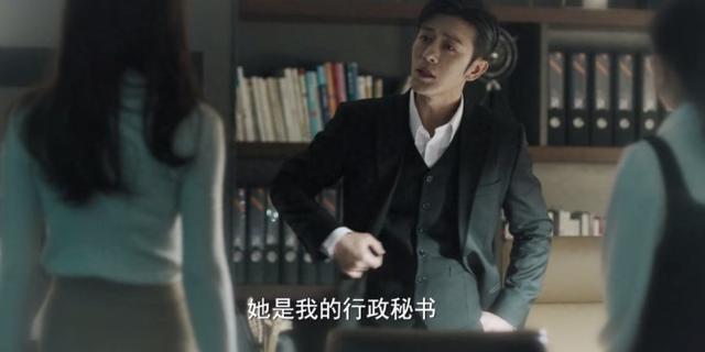 赵露思|赵露思新剧开播，预告即精华，正片还不如海报，辱智的假糖吃不下