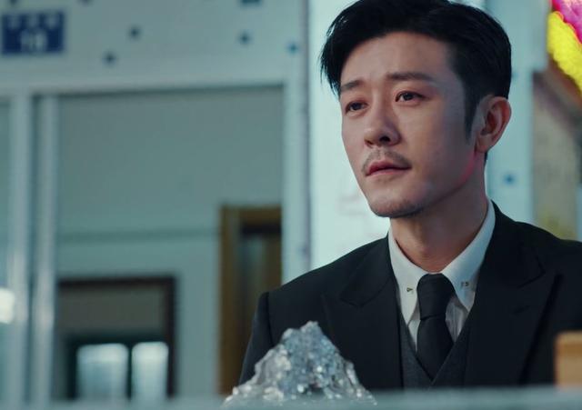 赵露思|赵露思新剧开播，预告即精华，正片还不如海报，辱智的假糖吃不下