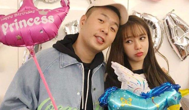 网友偶遇杜海涛父母看房杜海涛沈梦辰好事将近价格很接地气