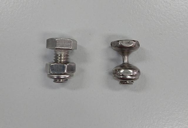 石头|25张被“时间磨损”的照片，图3石头被水滴侵蚀700年的样子