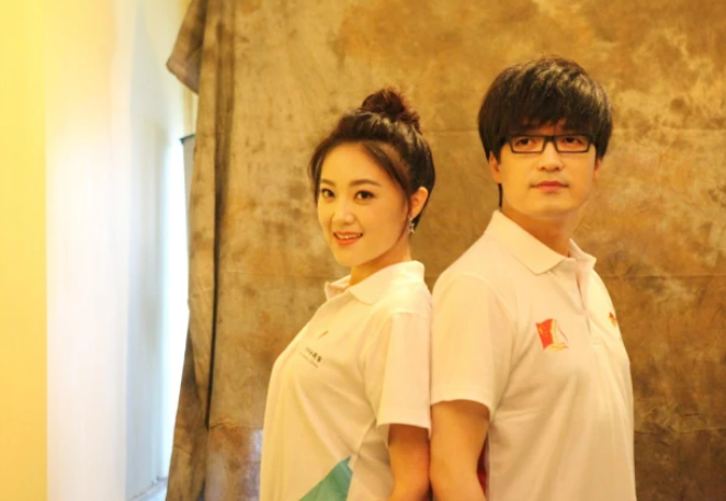 玖月奇迹|真的没离婚！玖月奇迹夫妻俩时隔近一年，罕见同框