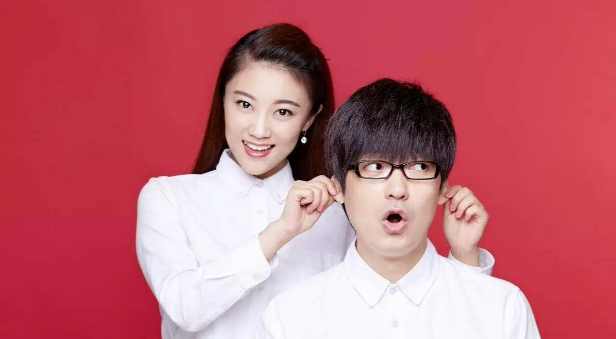 玖月奇迹|真的没离婚！玖月奇迹夫妻俩时隔近一年，罕见同框