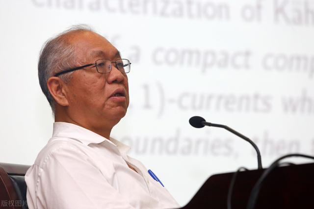 数学|丘成桐：中国科技至少要倒退20年！任正非：华为700名数学家