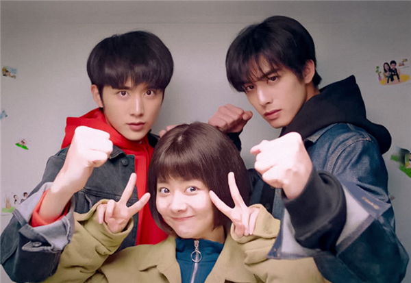 影视剧中经典的三人组合,以家人之名温馨,看到最后:能选一个嫁吗?