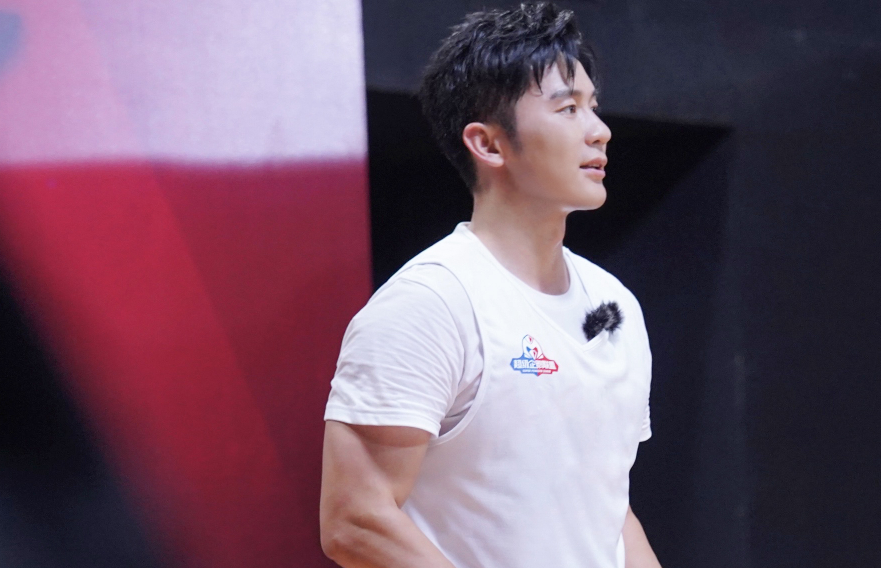 跑男后李晨突然官宣新综艺邀请的全是人气明星这什么神仙阵容