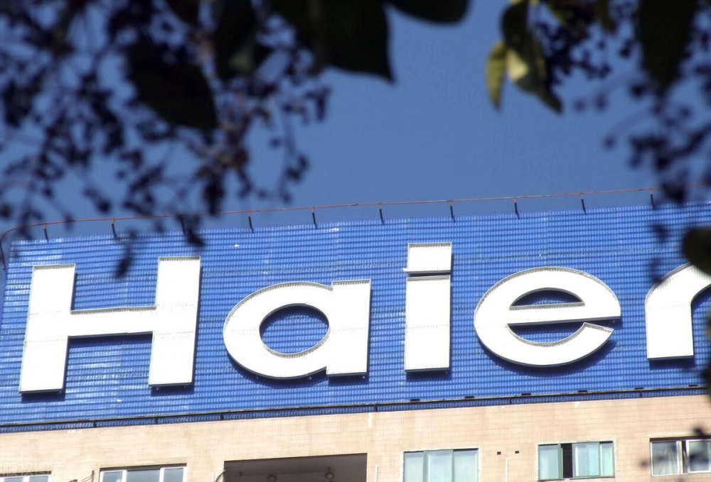 美国是股东第一,海尔是员工第一简单地说,企业原来是科层制,现在变成