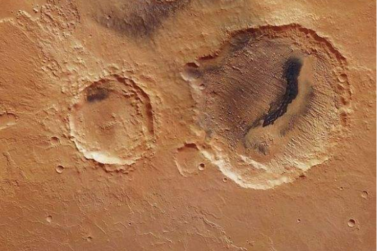 p站探索火星虫洞图片