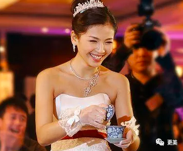 刘涛|王太太刘涛的下半场：为何死撑也不离婚？