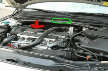 又是奔驰,提车后发现车架号有异怀疑被调包,4s店:提车单已说明