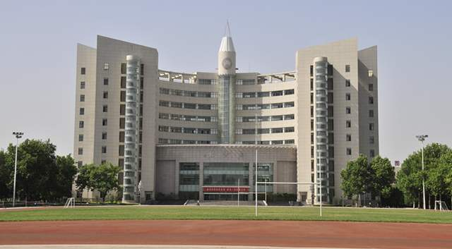 西安武警指挥学院