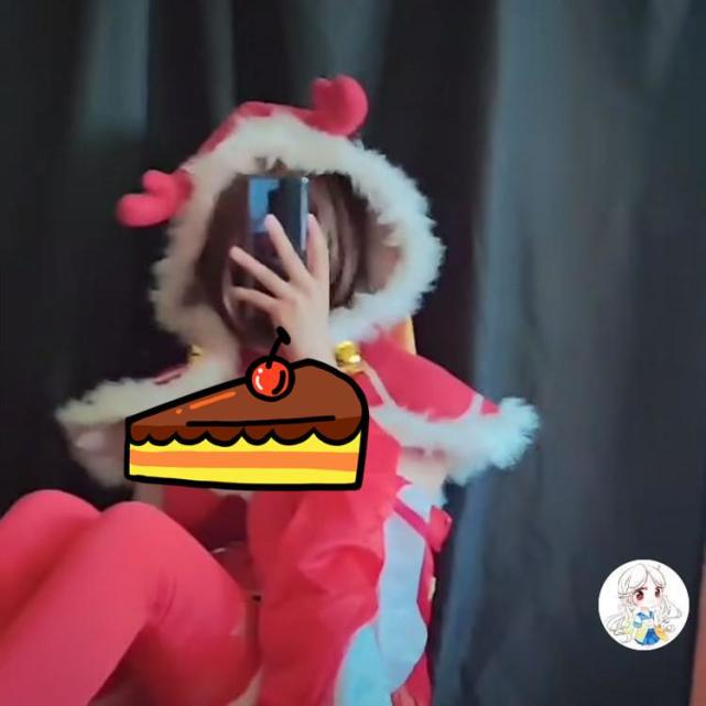 在被封后,景慧还找了自己的男朋友葛歌来狙击德华