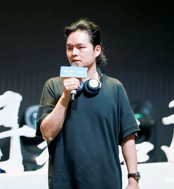 ciid(邵阳)室内建筑师中心主任曾广华它有很强的精神上的寓意,像展翅