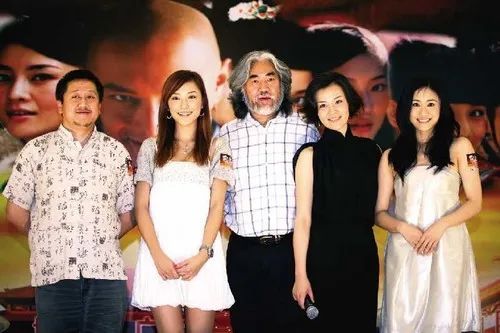 张纪中|69岁张纪中再当爹，和前妻大打出手，这次三婚又娶了小31岁助理