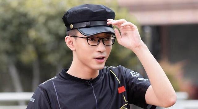 4am.zgg01断开连接,赛场上再无隔壁王欣,微博粉丝评论很暖心